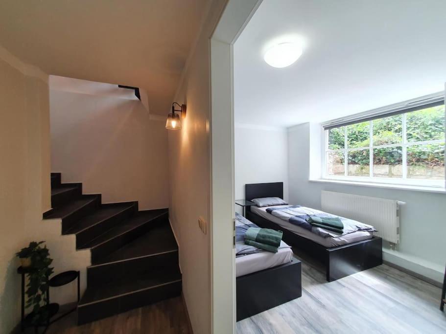 Privates Ruhiges Haus Im Herzen Der Neustadt *
